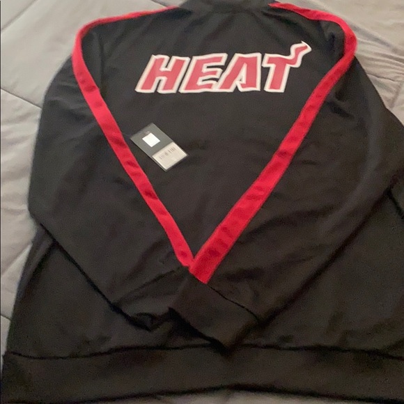 Miami Heat Champs Jacket - Picture 2 of 4